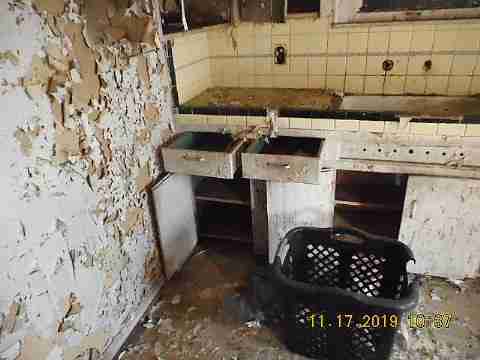 14302 Stout St (28)_m.jpg